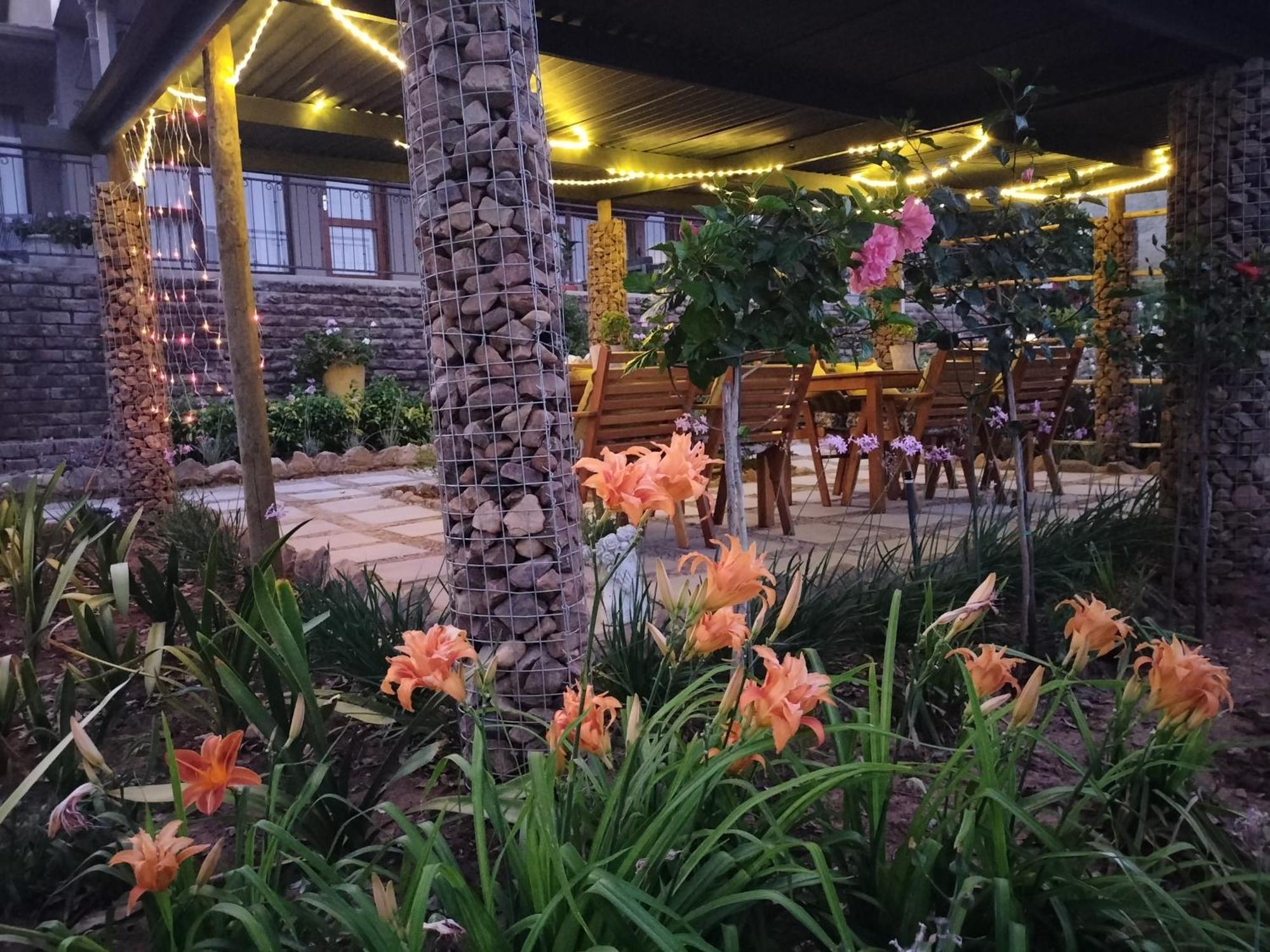 Die Fonteine Country Guesthouse And Glamping Оудсхорн Экстерьер фото