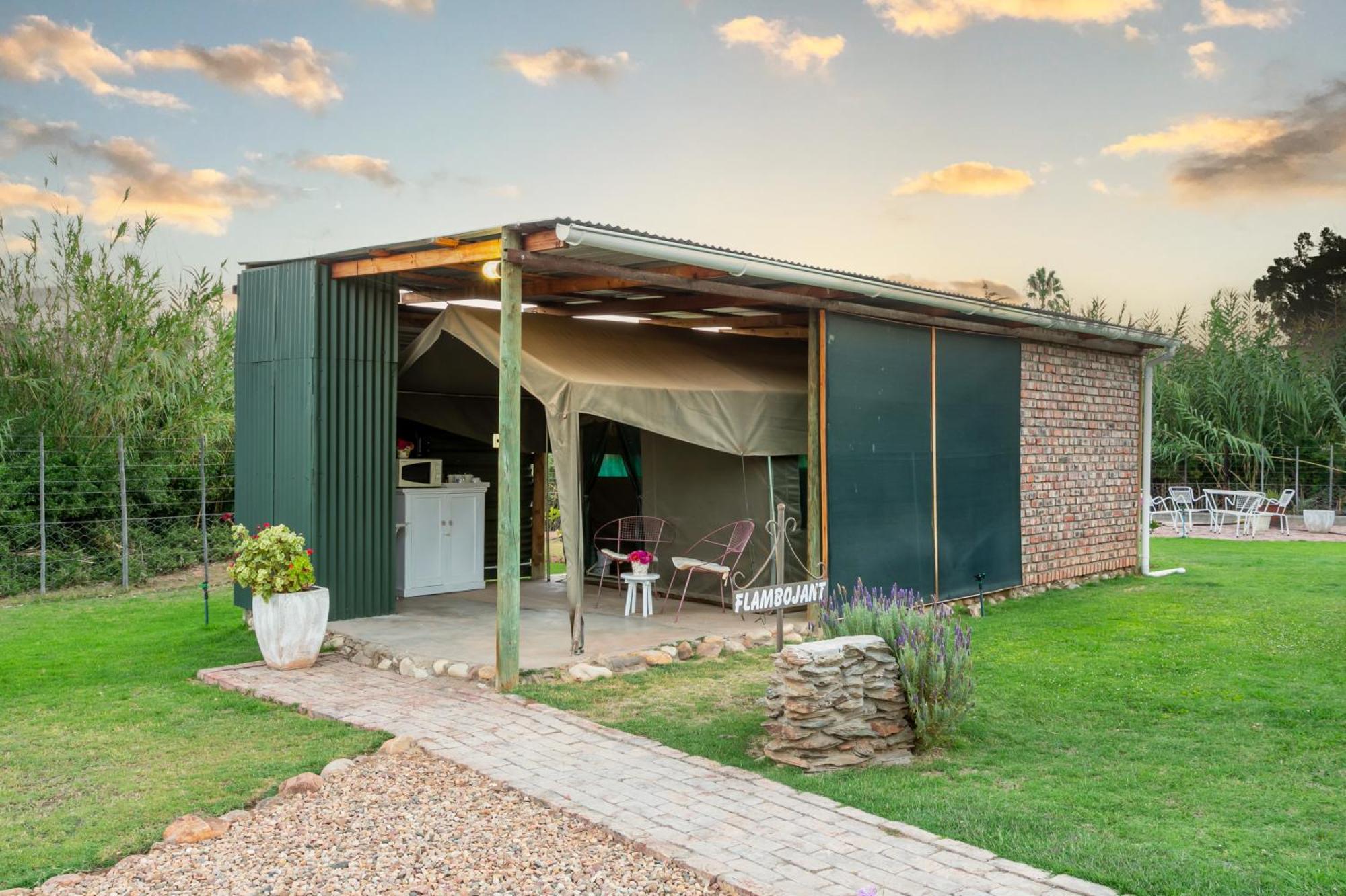 Die Fonteine Country Guesthouse And Glamping Оудсхорн Экстерьер фото
